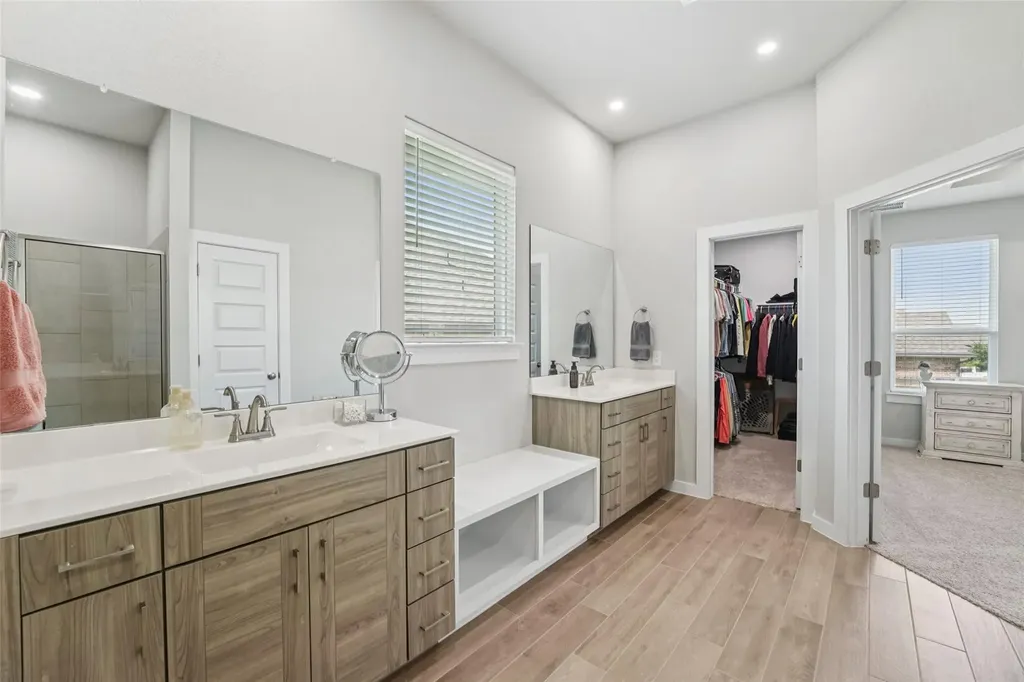 1108 Sweetspire Street Leander TX 78641