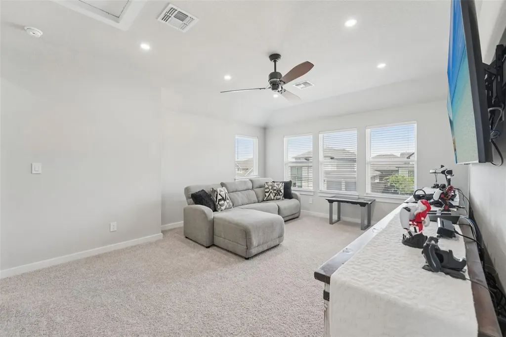 1108 Sweetspire Street Leander TX 78641