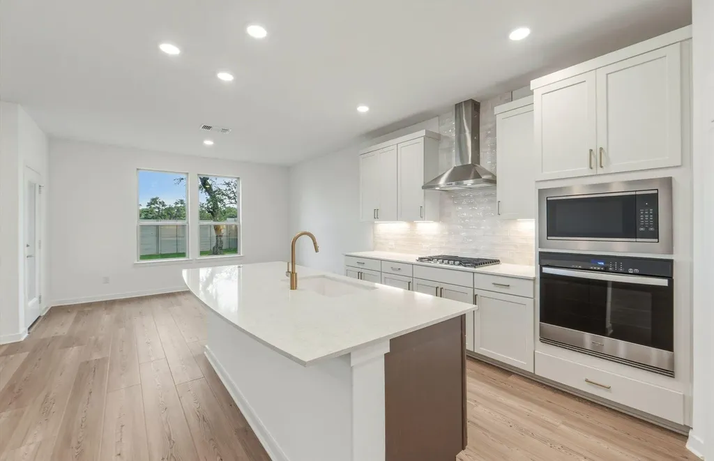 1816 Spring Mountain Cove Georgetown TX 78628