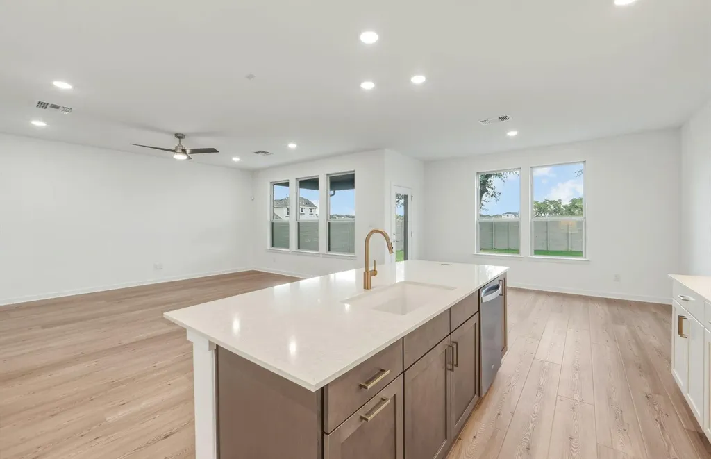 1816 Spring Mountain Cove Georgetown TX 78628