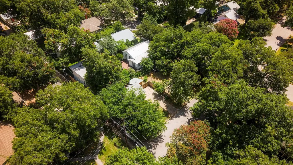 304 W 42nd Street Austin TX 78751