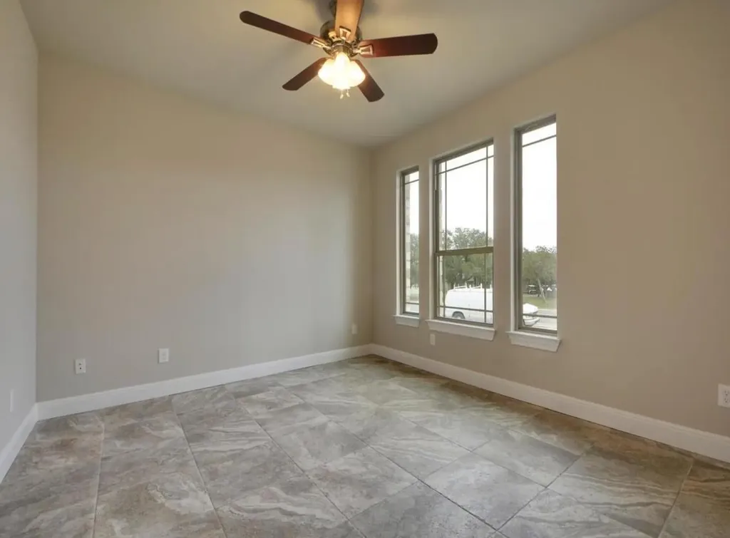 208 Venture Boulevard S Point Venture TX 78645