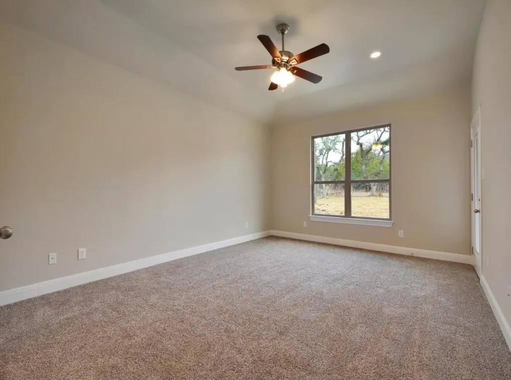 208 Venture Boulevard S Point Venture TX 78645