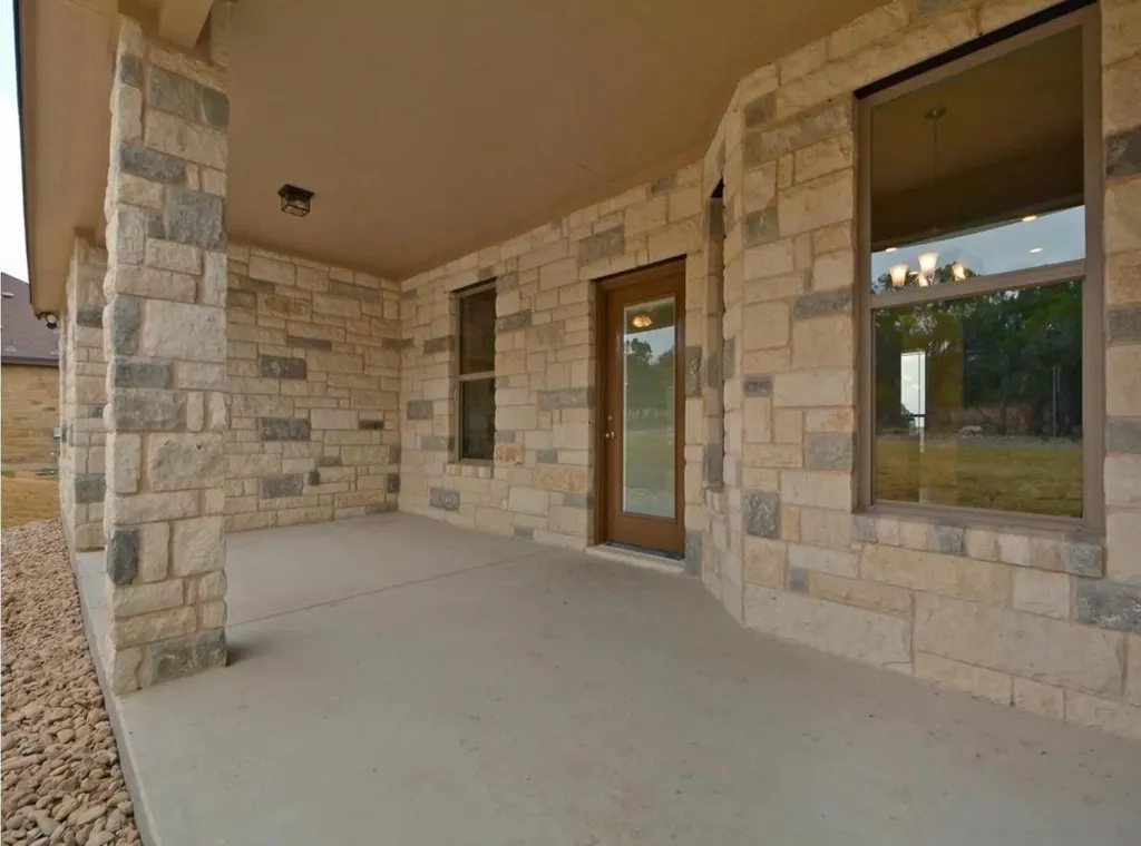 208 Venture Boulevard S Point Venture TX 78645