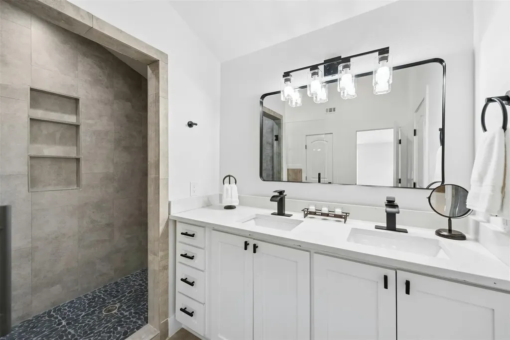 14300 Summit View Leander TX 78641