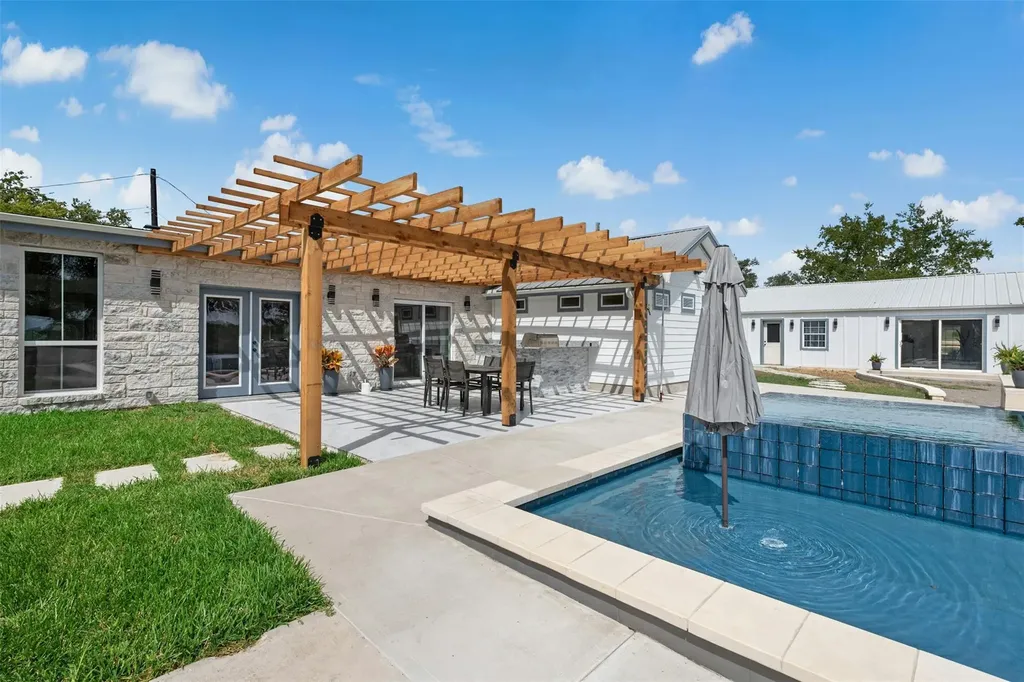 14300 Summit View Leander TX 78641
