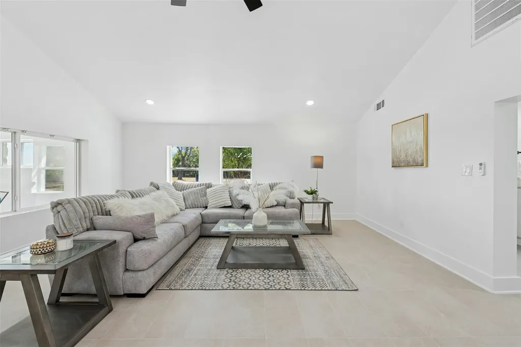 14300 Summit View Leander TX 78641