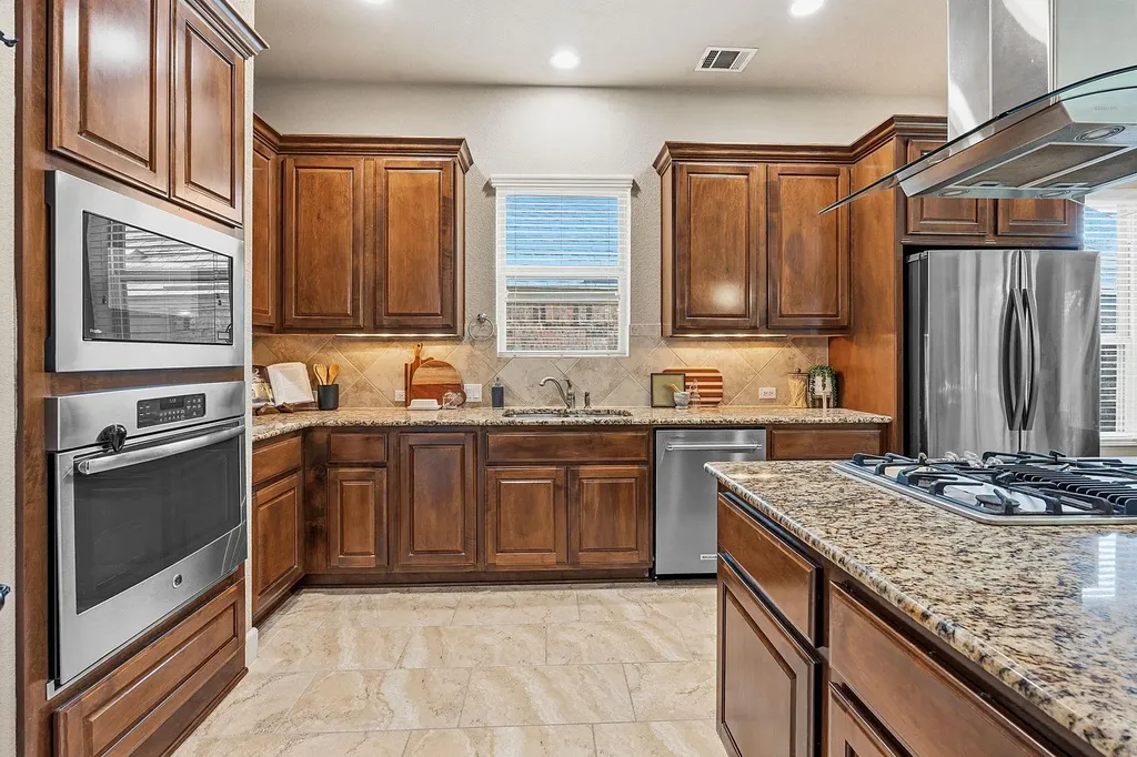 9550 Savannah Ridge Drive Austin TX 78726