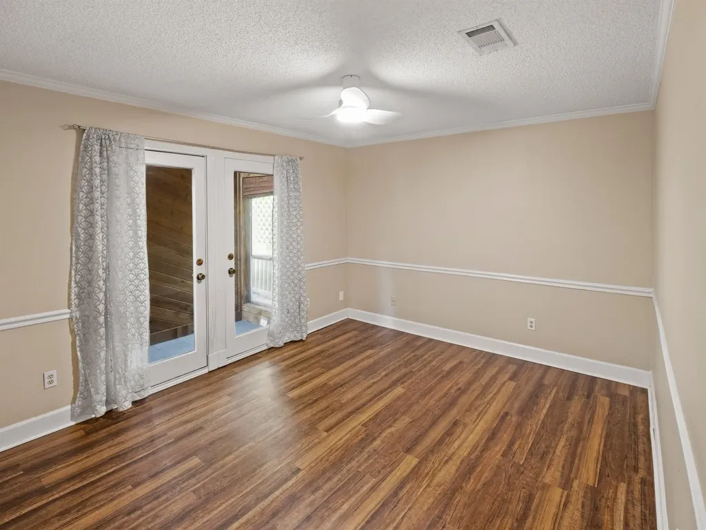 6109 Grass Hollow Austin TX 78750