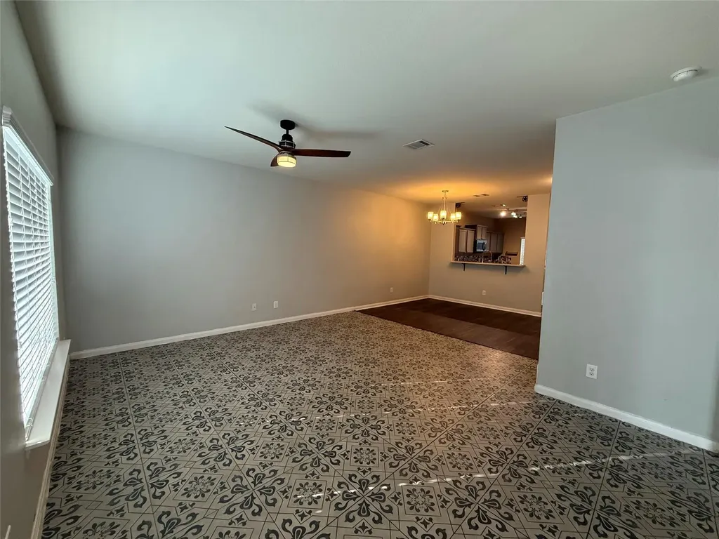 216 Continental Avenue Liberty Hill TX 78642