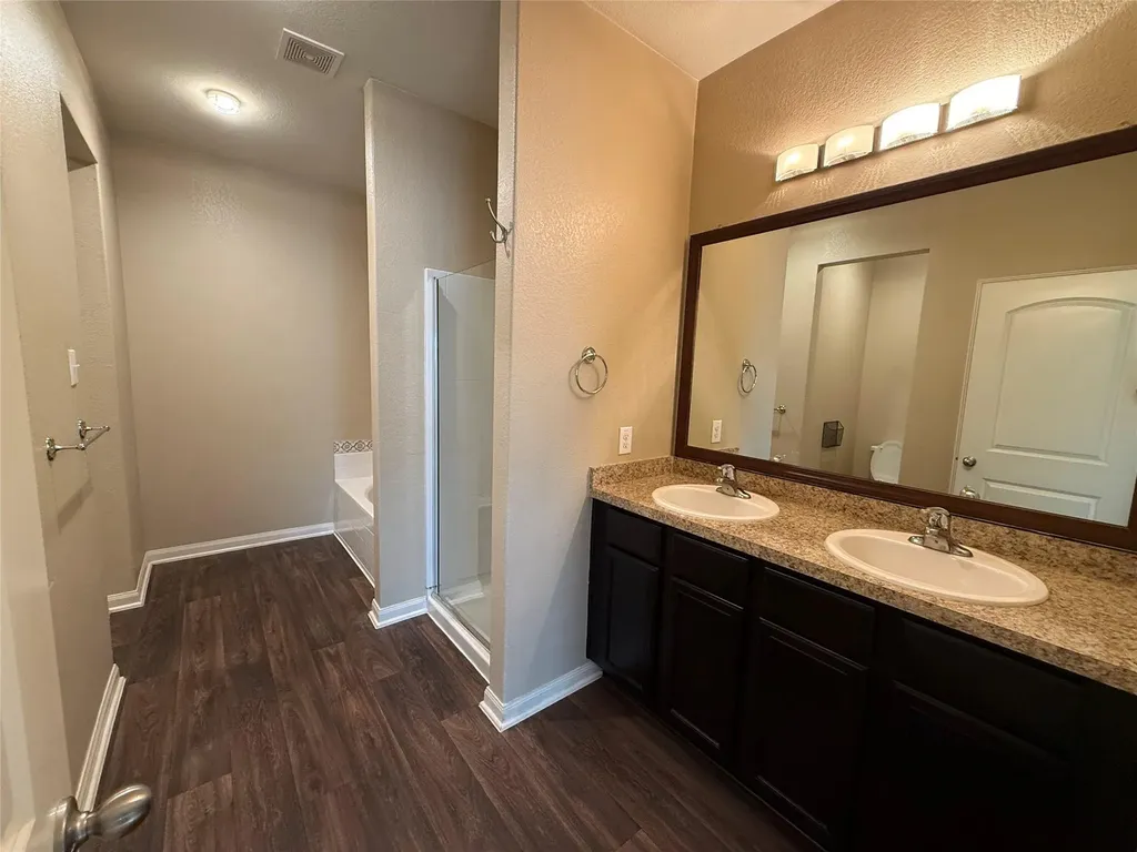 216 Continental Avenue Liberty Hill TX 78642