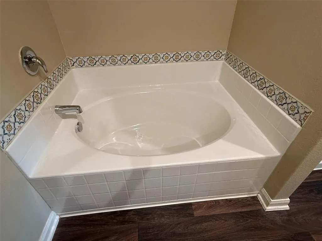 216 Continental Avenue Liberty Hill TX 78642