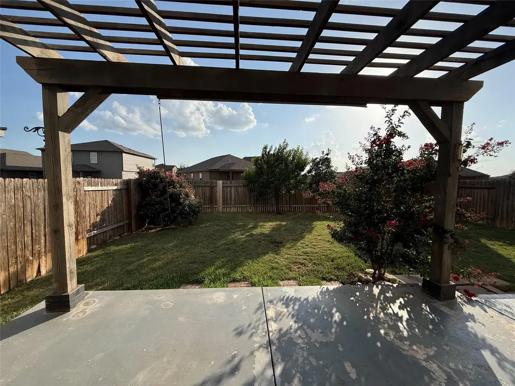 216 Continental Avenue Liberty Hill TX 78642