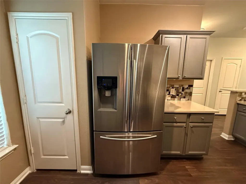 216 Continental Avenue Liberty Hill TX 78642