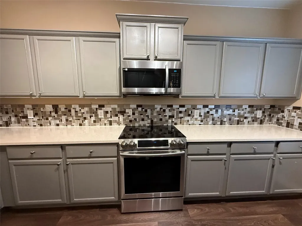 216 Continental Avenue Liberty Hill TX 78642
