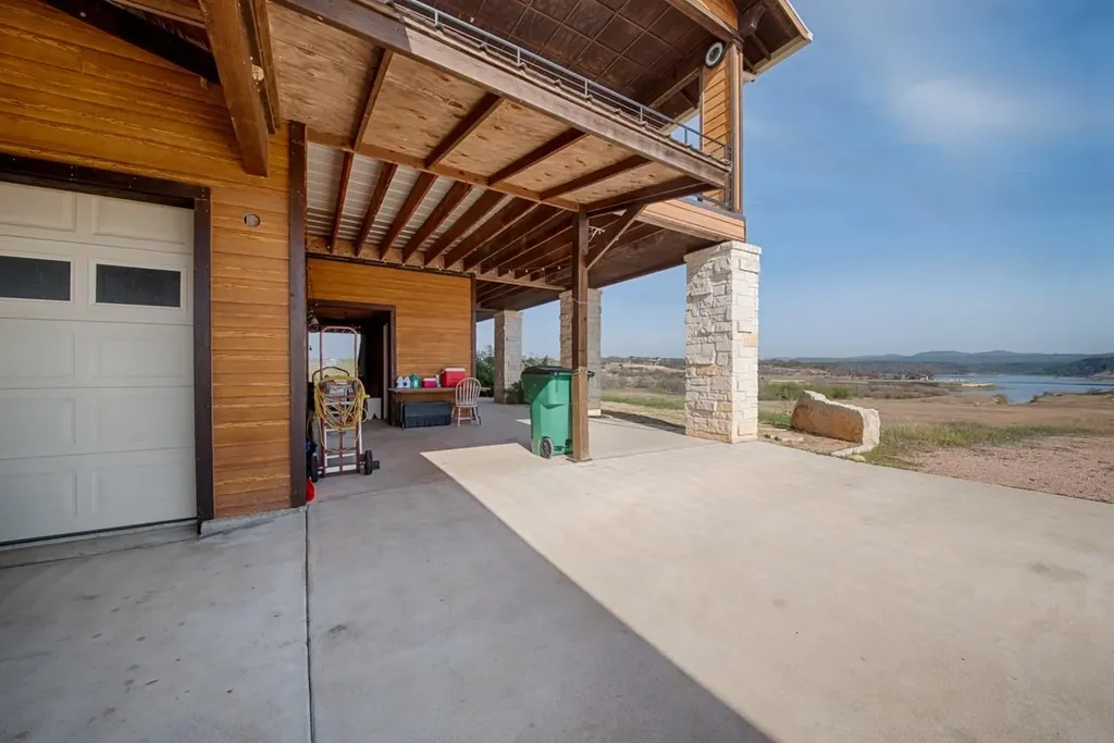 421 Chimney Cove Drive Marble Falls TX 78654
