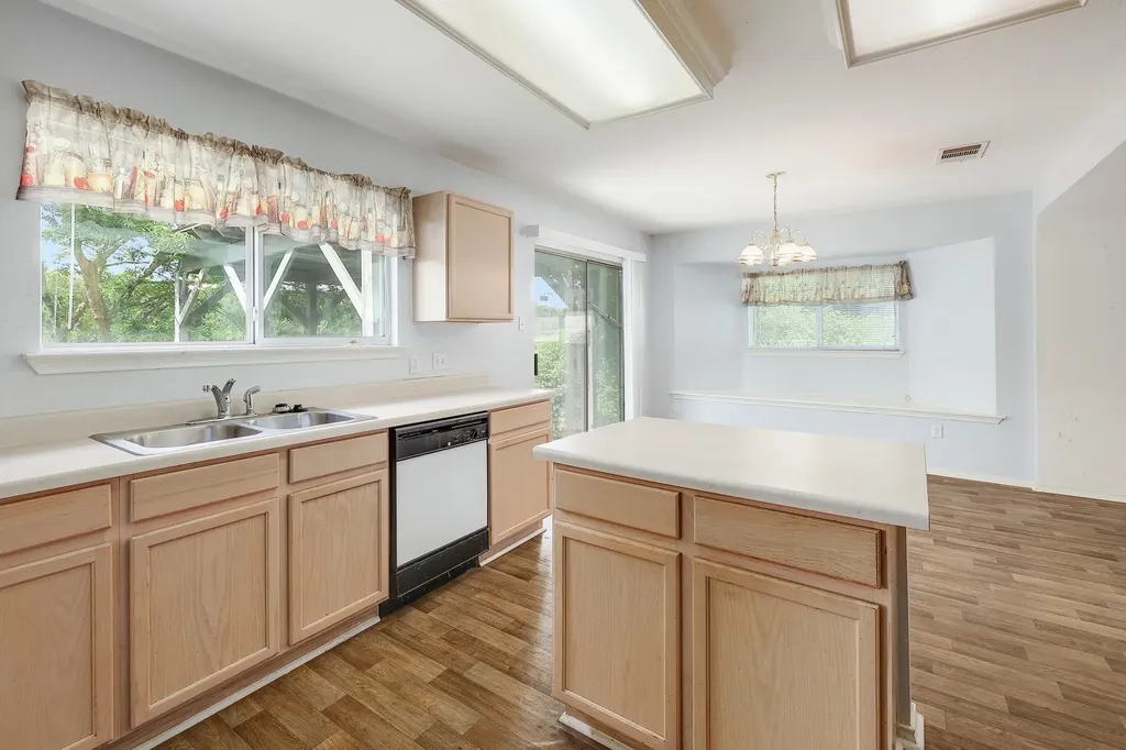 1621 Apollo Circle Round Rock TX 78664