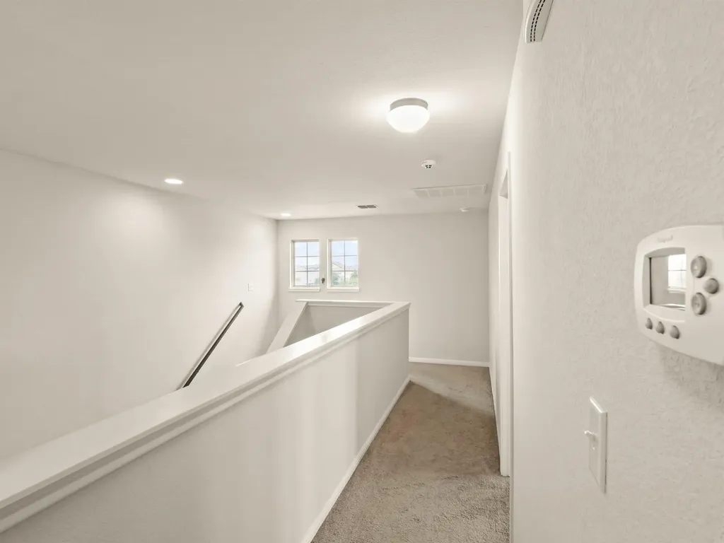 574 W Nautical Loop Kyle TX 78640