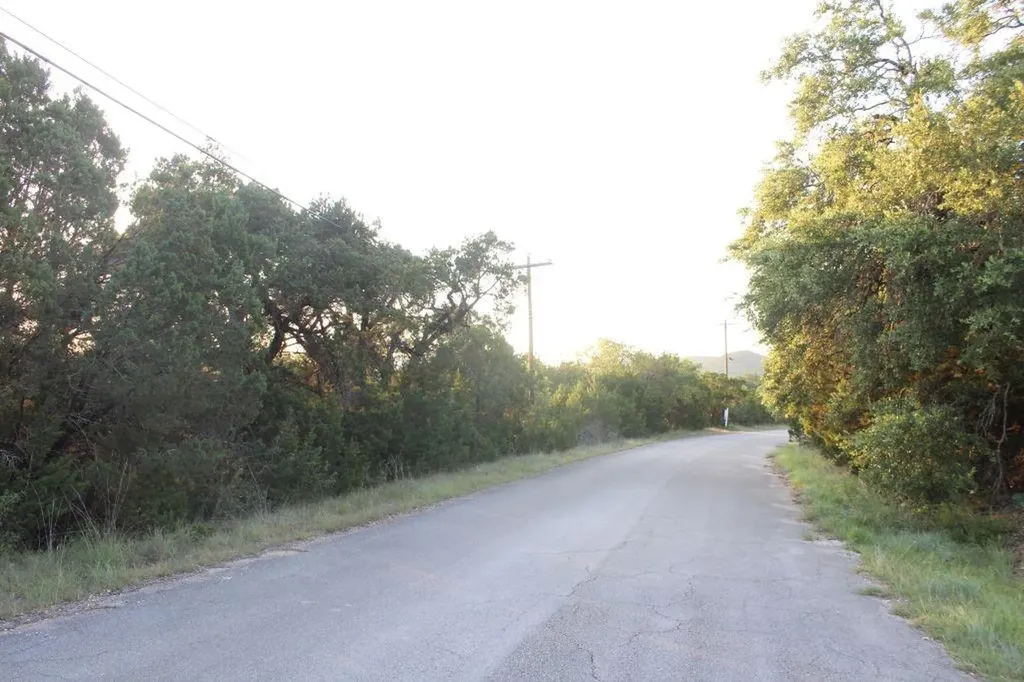 8008 Chestnut Cove Lago Vista TX 78645