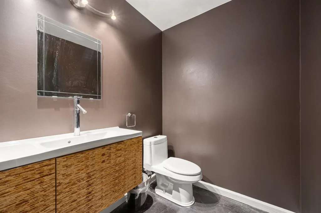 6305 Plum Hollow Overlook Austin TX 78746