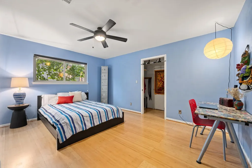 6305 Plum Hollow Overlook Austin TX 78746