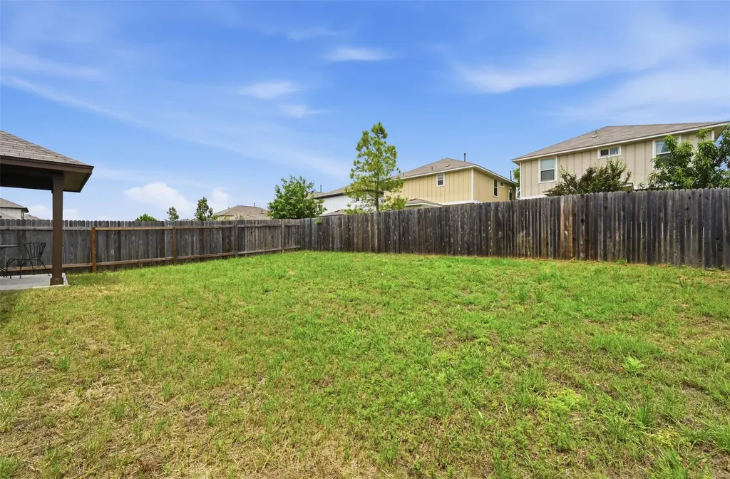 303 Limerick Road Buda TX 78610