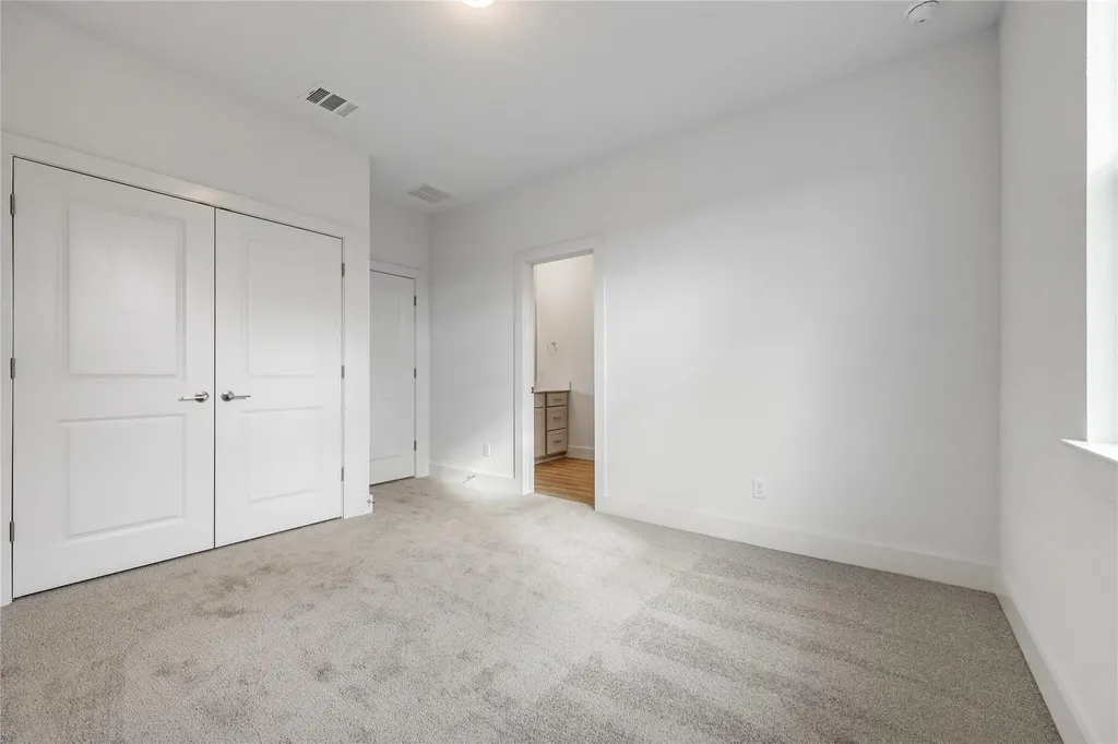 20110 Lee Lane Lago Vista TX 78645