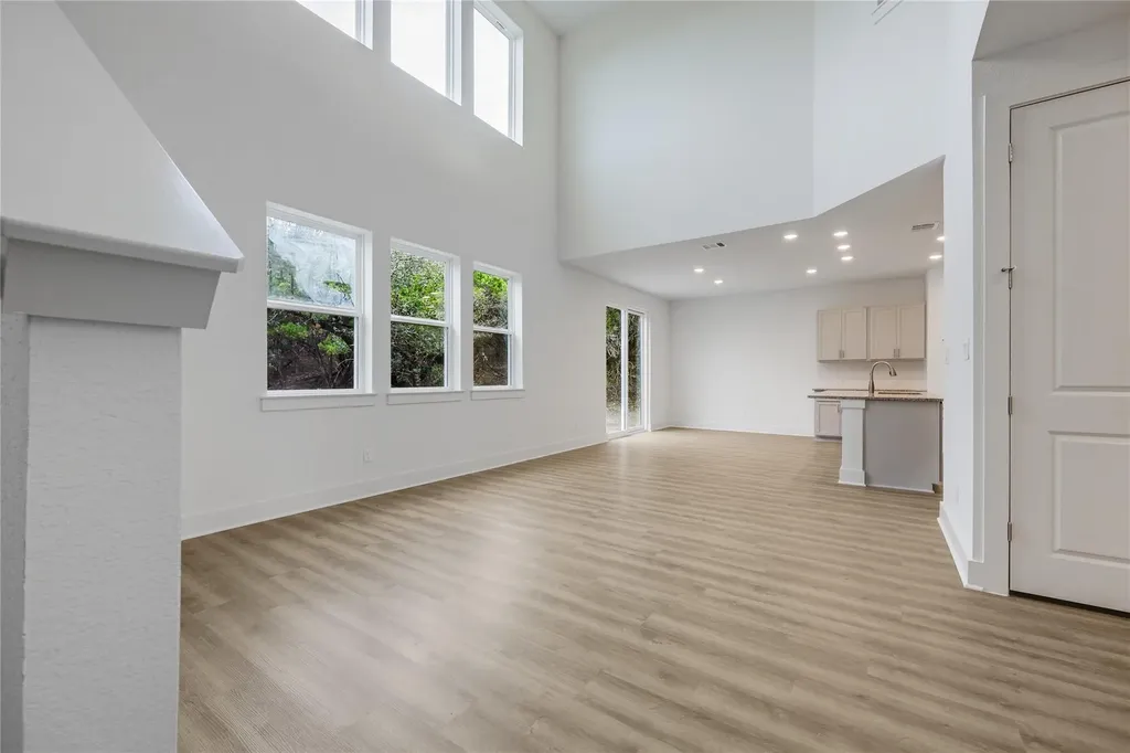 20110 Lee Lane Lago Vista TX 78645