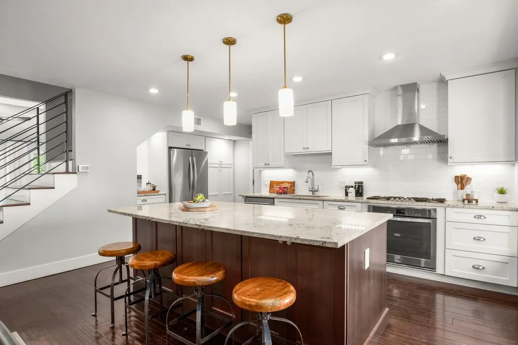 5604 Penick Drive Austin TX 78741