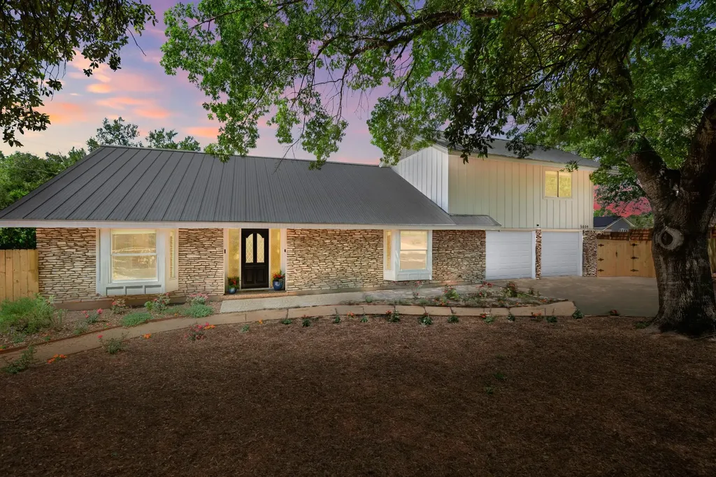 5604 Penick Drive Austin TX 78741