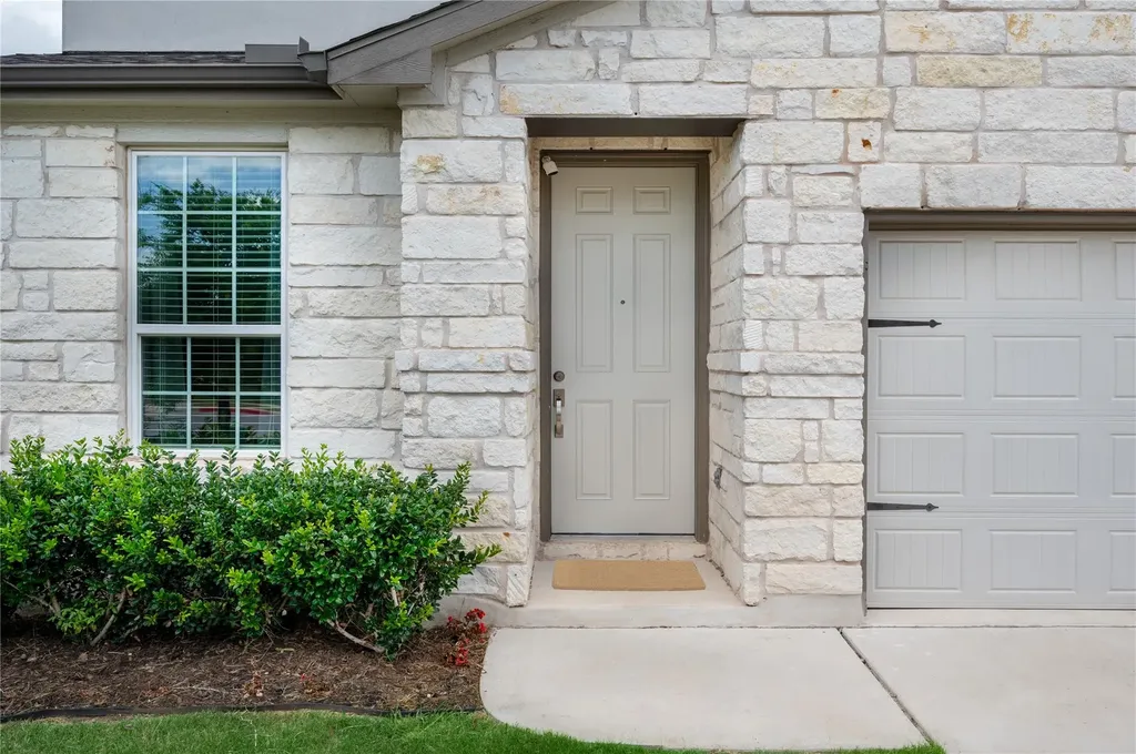 436 Sawtooth Mountain Way Dripping Springs TX 78620
