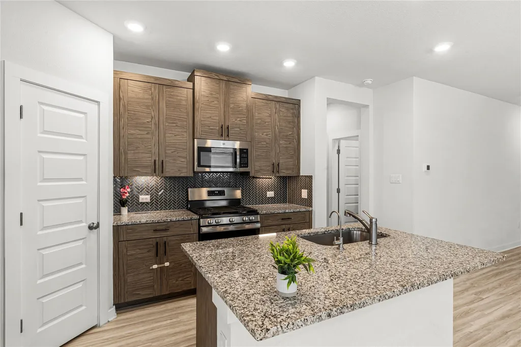 221 Banff Drive Kyle TX 78640