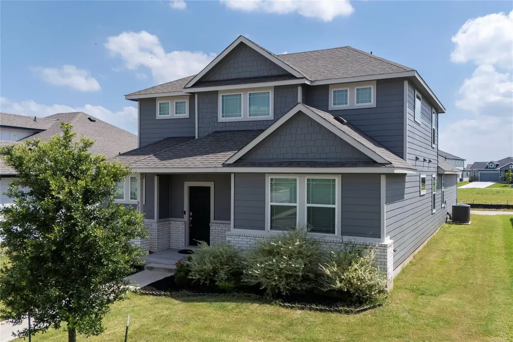 221 Banff Drive Kyle TX 78640