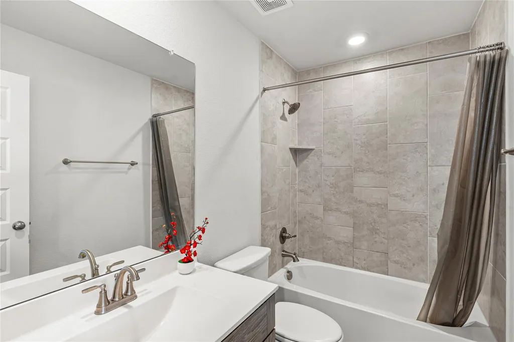 221 Banff Drive Kyle TX 78640