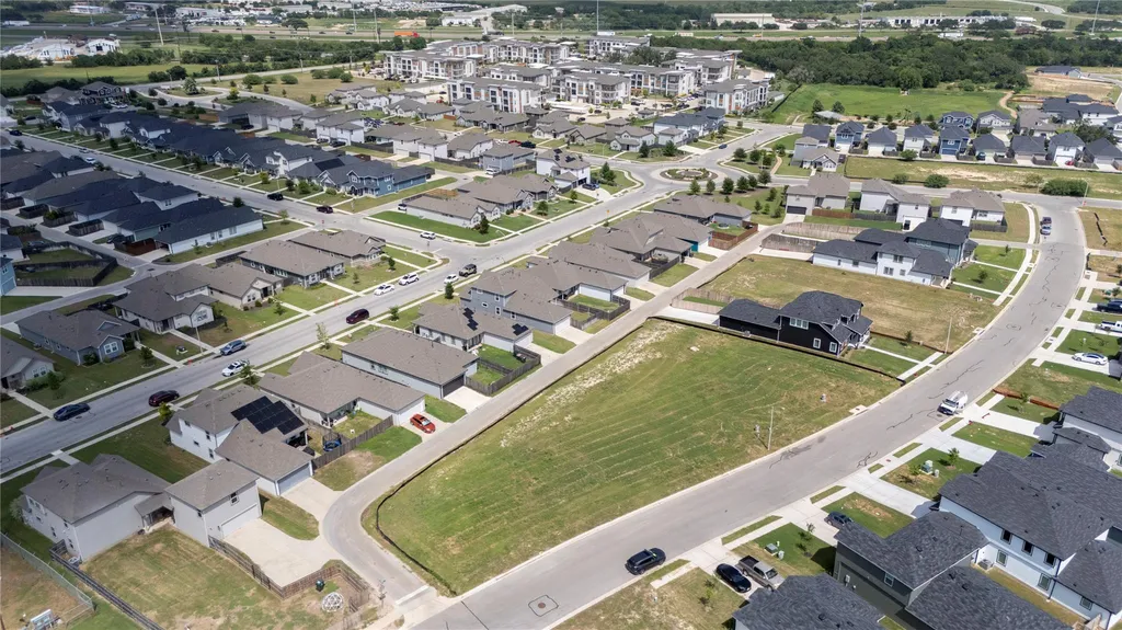 221 Banff Drive Kyle TX 78640