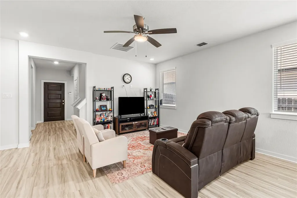221 Banff Drive Kyle TX 78640