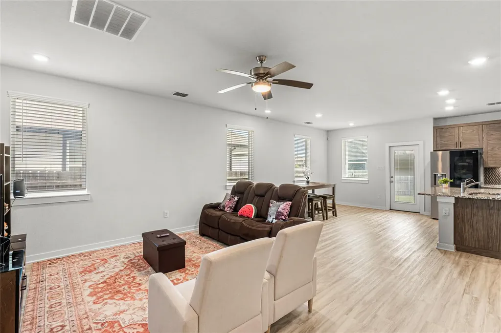 221 Banff Drive Kyle TX 78640