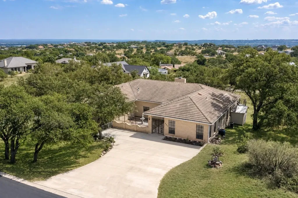 634 Broken Hills Drive Horseshoe Bay TX 78657