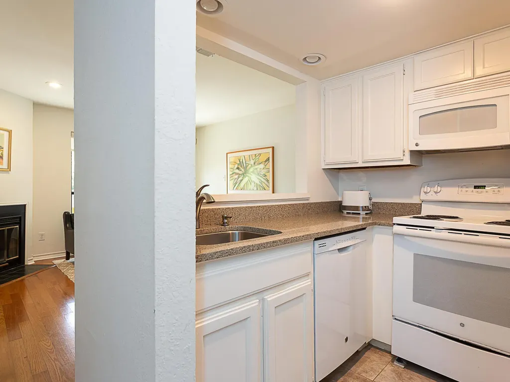 1404 Norwalk Lane Austin TX 78703