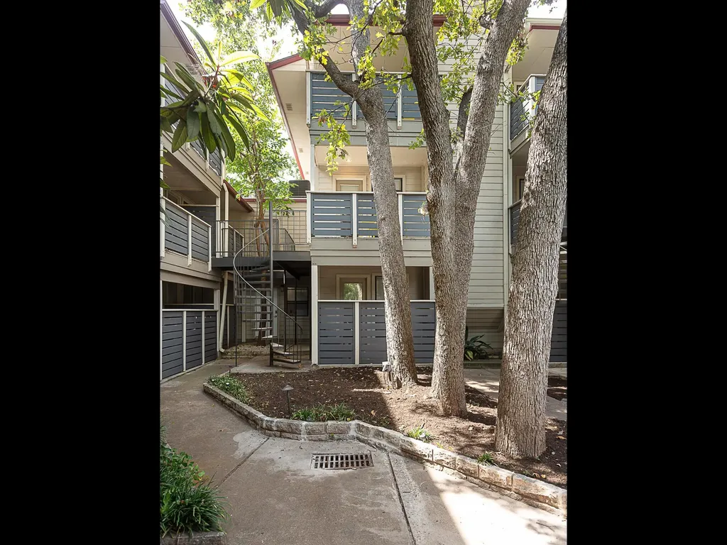 1404 Norwalk Lane Austin TX 78703