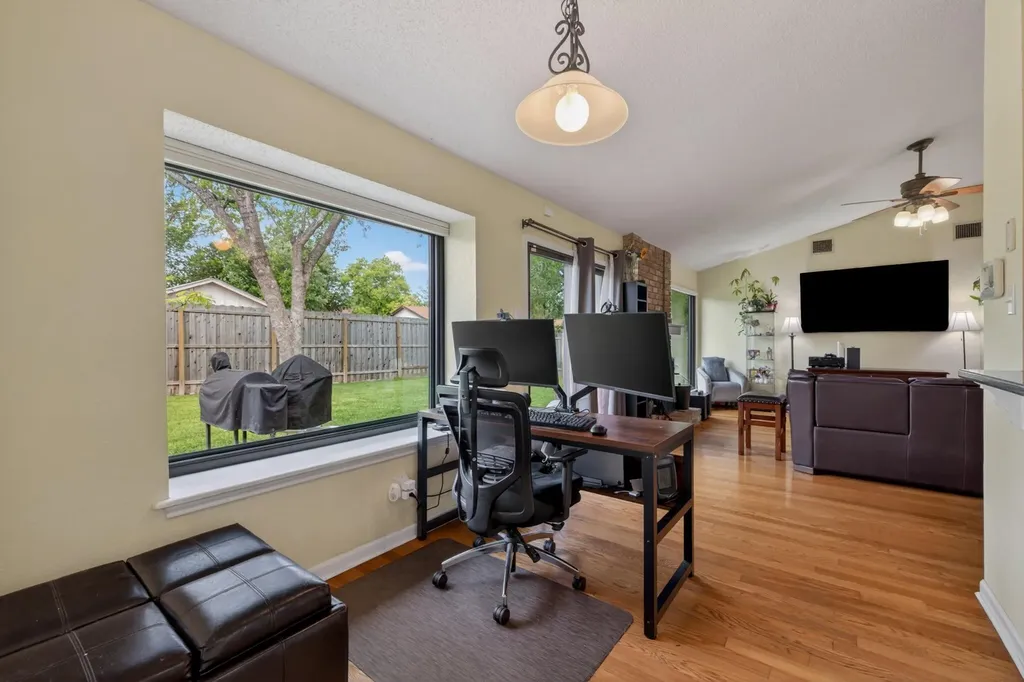 1413 Charolais Drive Austin TX 78758