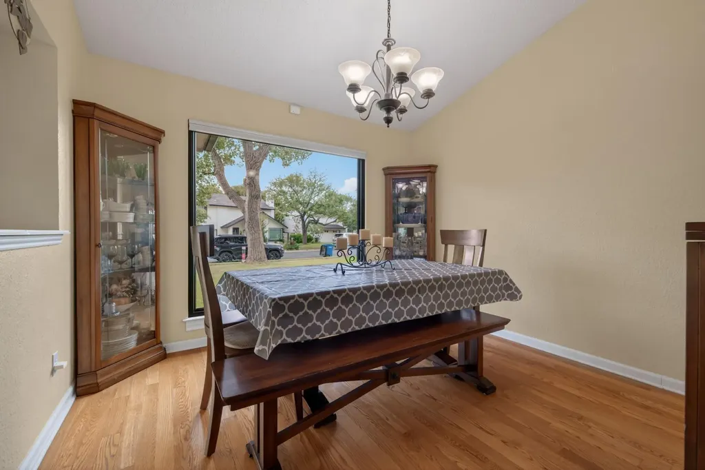 1413 Charolais Drive Austin TX 78758