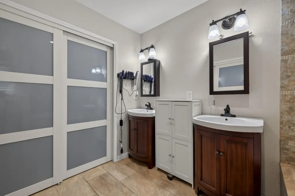 1413 Charolais Drive Austin TX 78758