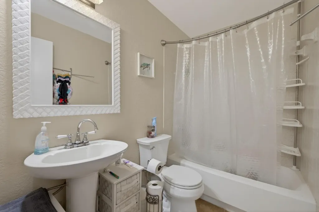 1413 Charolais Drive Austin TX 78758