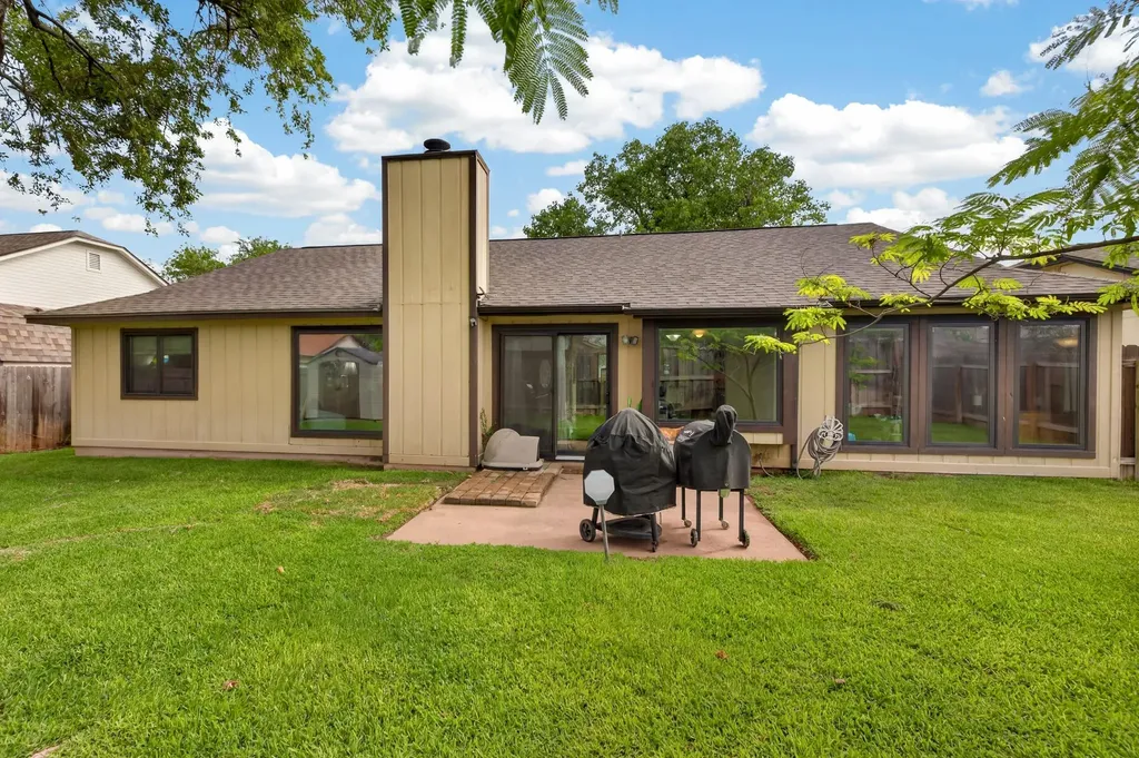 1413 Charolais Drive Austin TX 78758