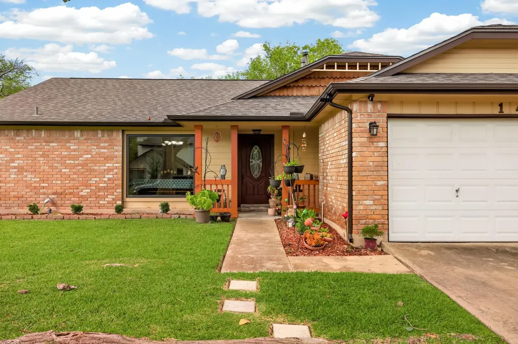 1413 Charolais Drive Austin TX 78758