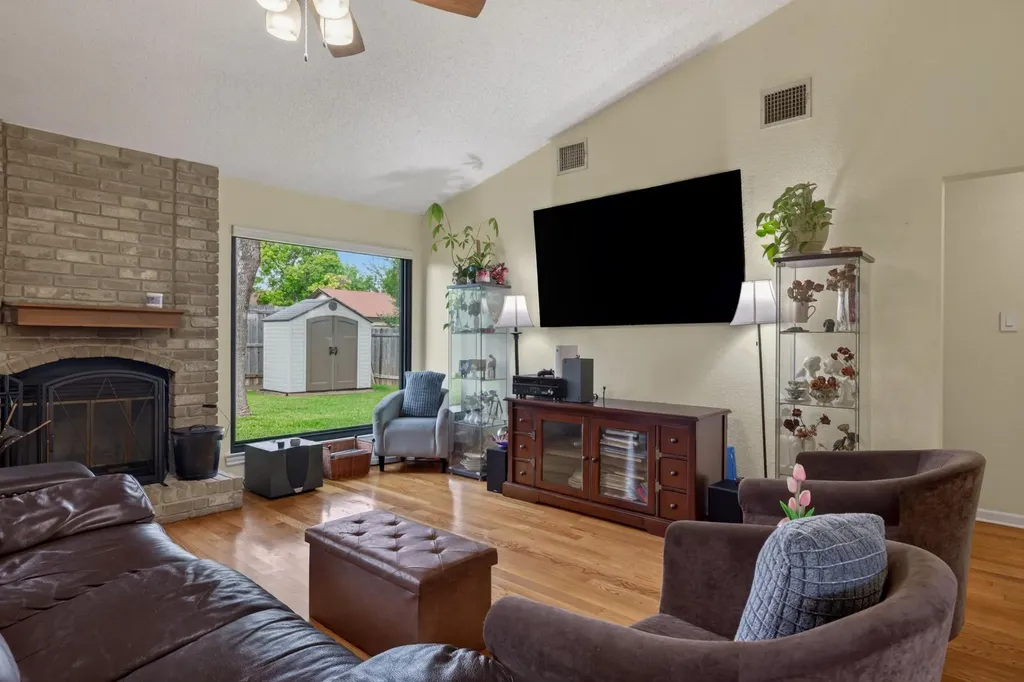 1413 Charolais Drive Austin TX 78758
