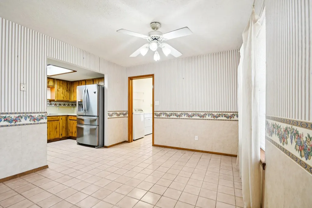 102 Stubblefield Drive Elgin TX 78621