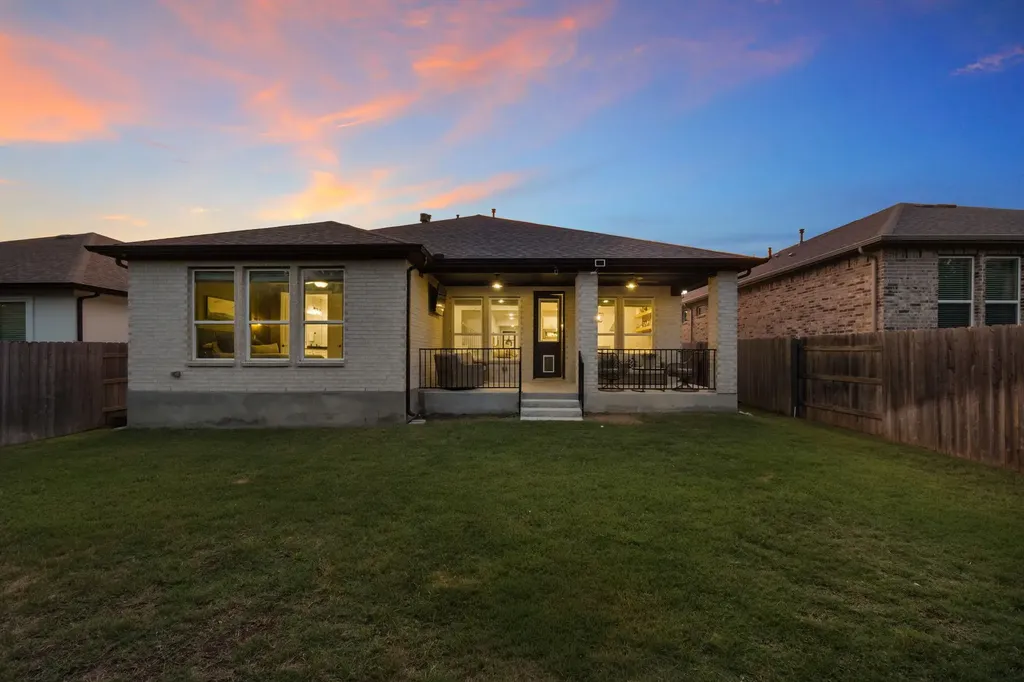 121 Beryl Way Dripping Springs TX 78620