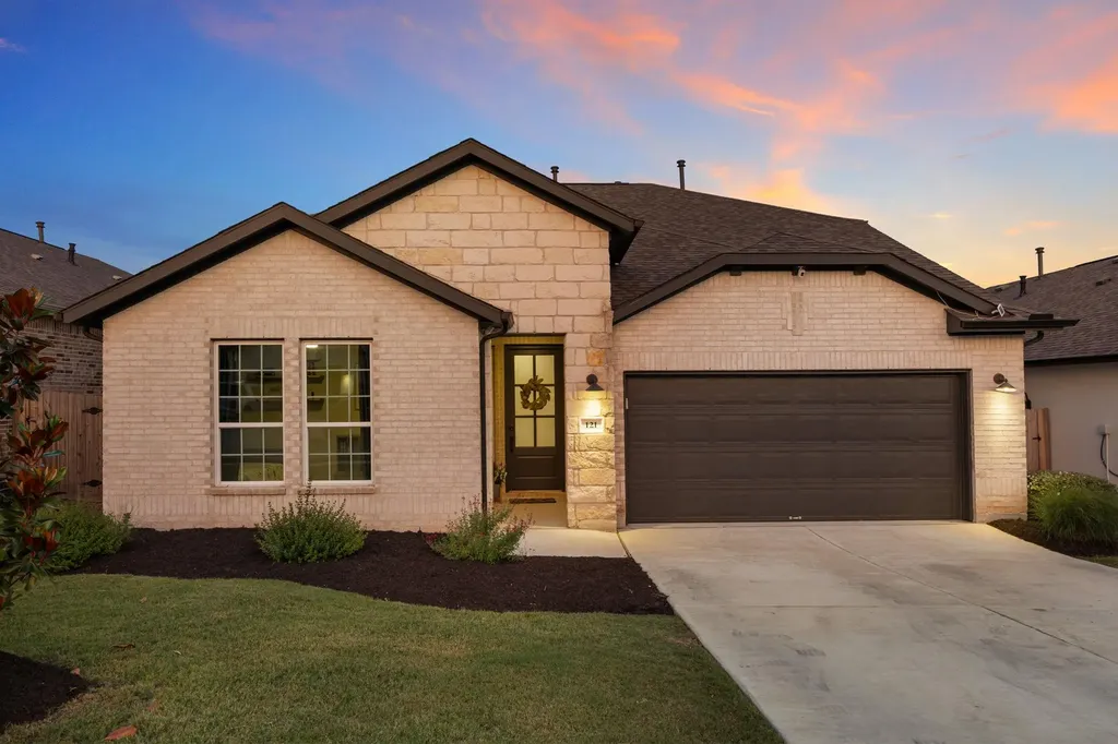 121 Beryl Way Dripping Springs TX 78620
